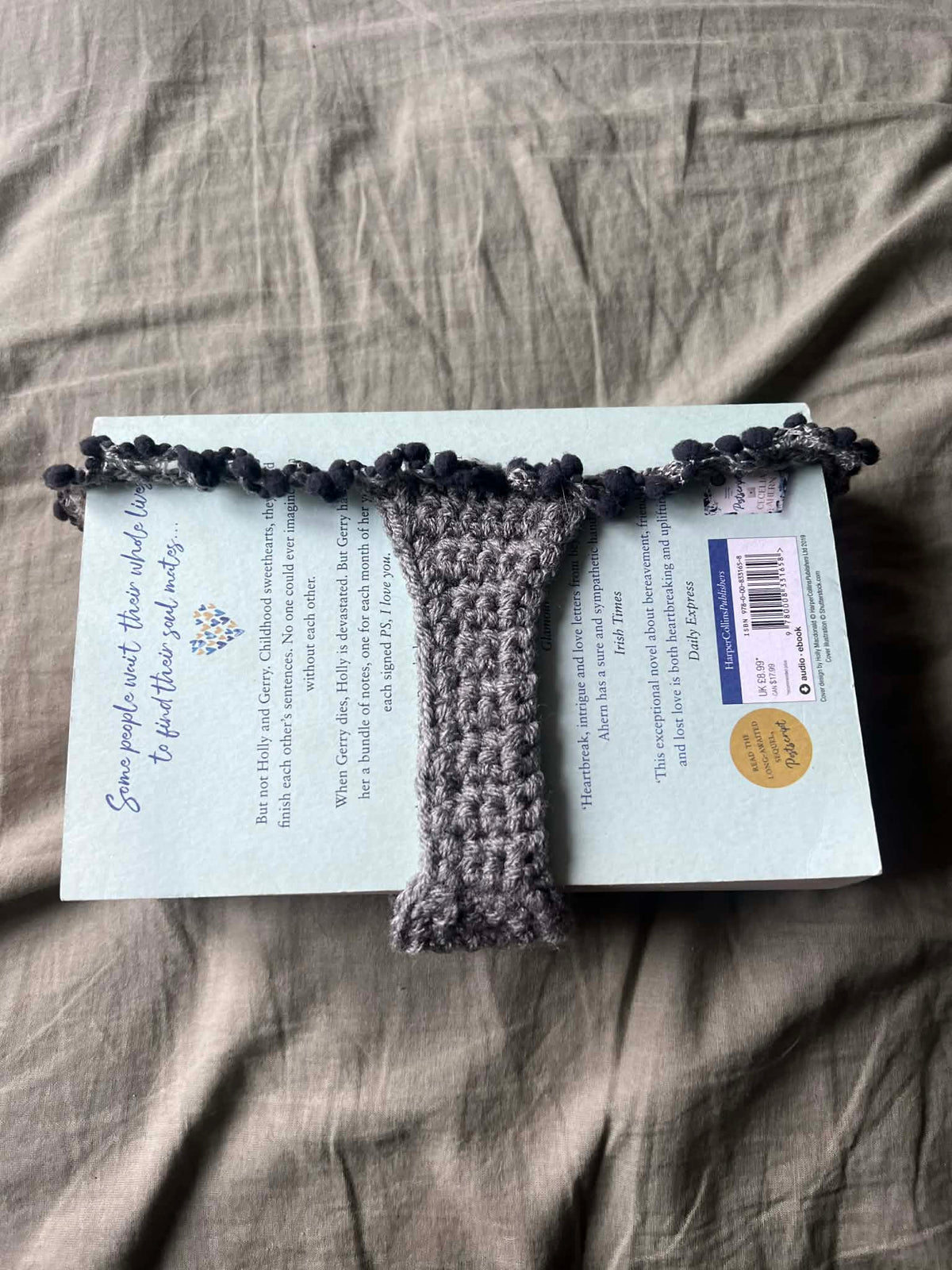 Custom book thong